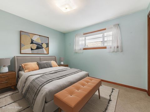 Tiny photo for 6031 S Moody Avenue, Chicago, IL 60638 (MLS # 12555683)