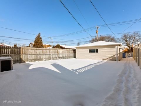 Tiny photo for 6031 S Moody Avenue, Chicago, IL 60638 (MLS # 12555683)