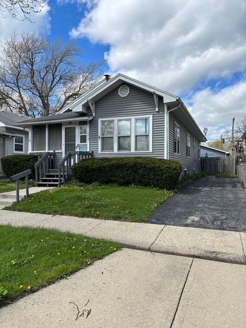 Photo of 1018 Massena Avenue, Waukegan, IL 60085 (MLS # 12626002)