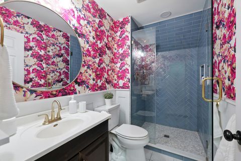 Tiny photo for 10 W 12TH Avenue, Naperville, IL 60563 (MLS # 12459693)