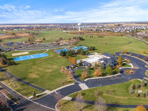 Tiny photo for 26307 Whispering Woods Court, Plainfield, IL 60585 (MLS # 12489149)