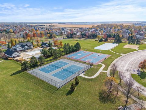 Tiny photo for 26307 Whispering Woods Court, Plainfield, IL 60585 (MLS # 12489149)