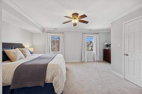 Tiny photo for 422 Pennsylvania Way, Oak Park, IL 60302 (MLS # 12559485)