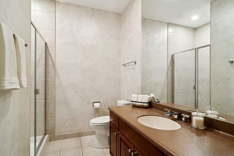 Tiny photo for 20 Trafalgar Square #401, Lincolnshire, IL 60069 (MLS # 12571232)