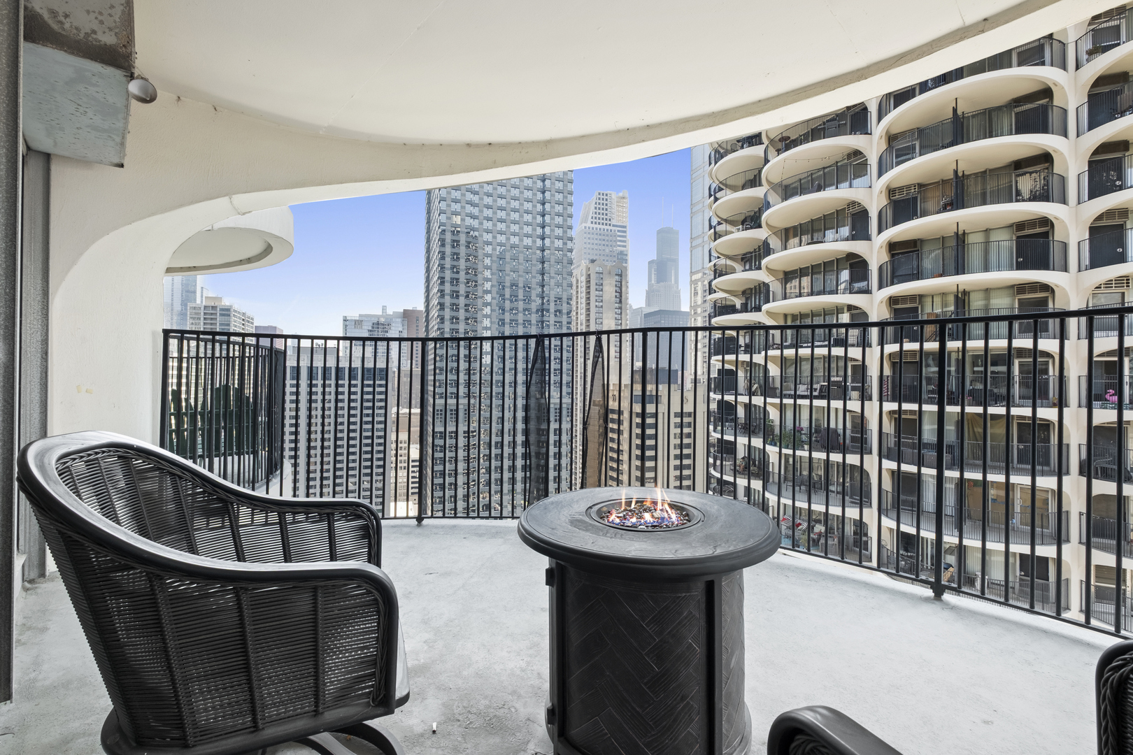 300 N State Street 2824