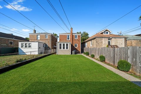 Tiny photo for 10047 S Calumet Avenue, Chicago, IL 60628 (MLS # 12544444)