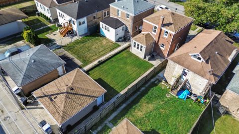 Tiny photo for 10047 S Calumet Avenue, Chicago, IL 60628 (MLS # 12544444)