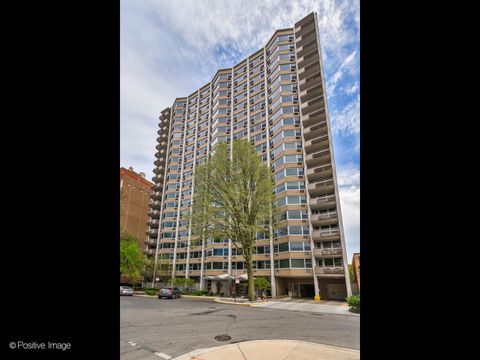 555 W Cornelia Avenue 1405 Chicago IL 60657
