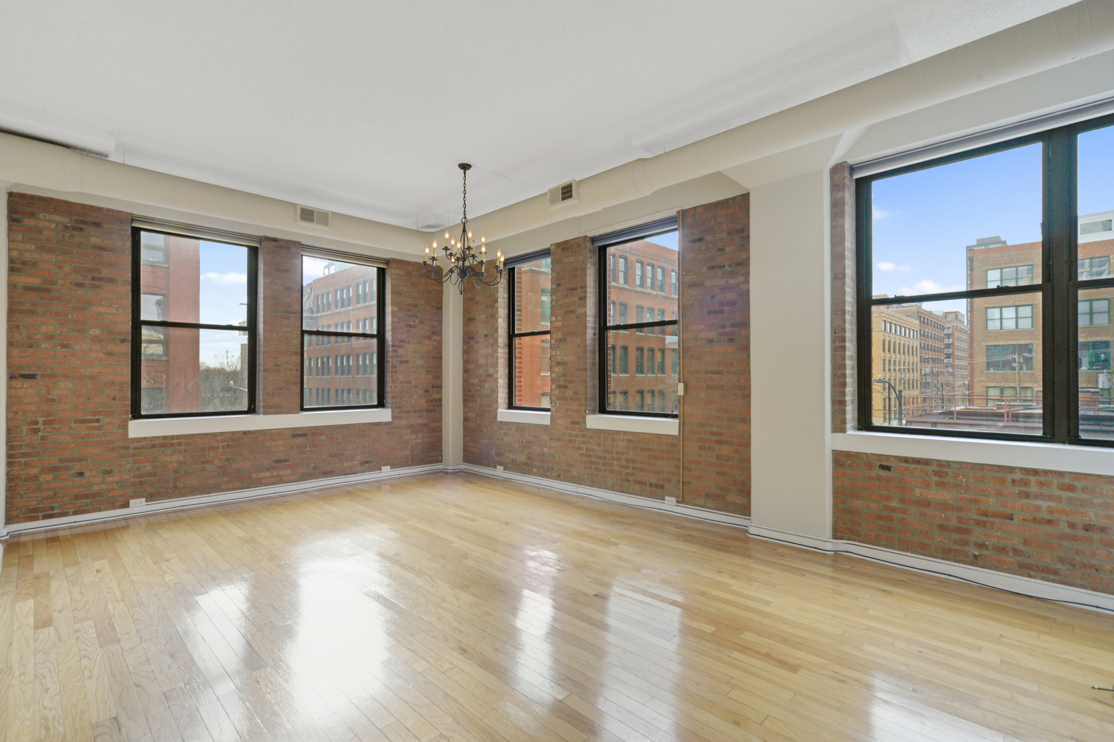 812 W VAN BUREN Street 3D