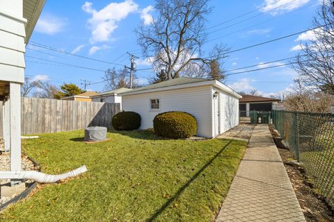 Tiny photo for 4239 Park Avenue, Brookfield, IL 60513 (MLS # 12569829)