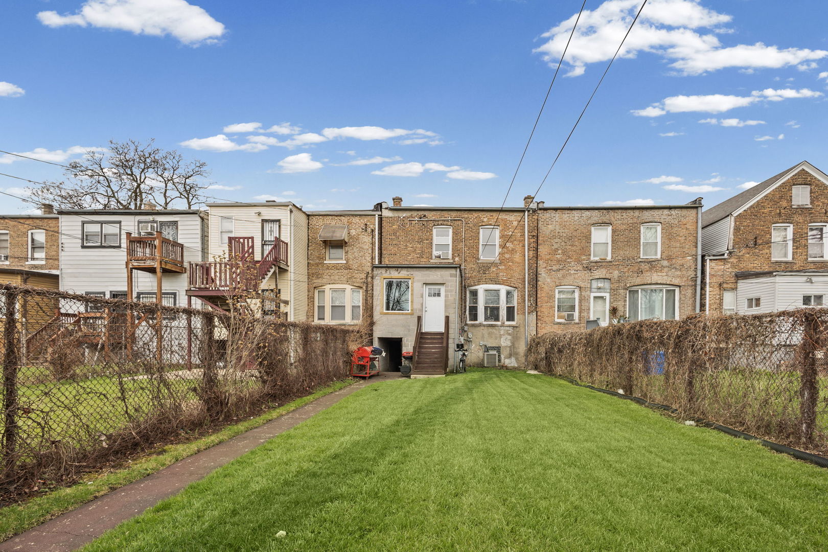 7143 S Michigan Avenue