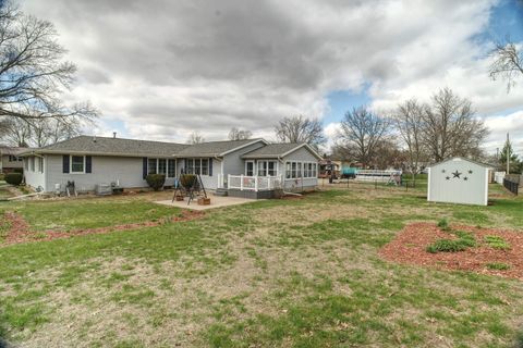Tiny photo for 1414 Rosehill Avenue, Camanche, IA 52730 (MLS # 12616454)