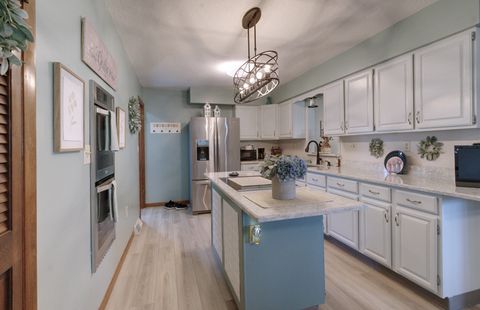 Tiny photo for 1414 Rosehill Avenue, Camanche, IA 52730 (MLS # 12616454)