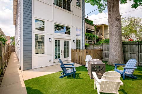 Tiny photo for 3707 N Albany Avenue, Chicago, IL 60618 (MLS # 12728933)