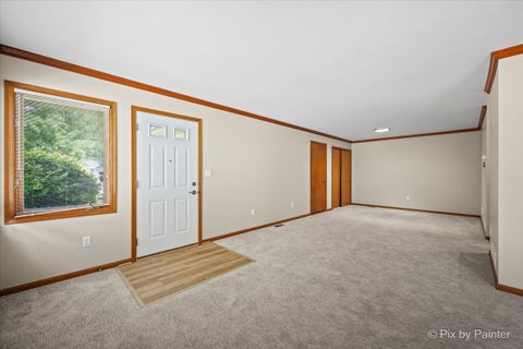 Tiny photo for 58 Silver Trail, North Aurora, IL 60542 (MLS # 12690022)