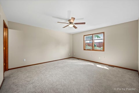 Tiny photo for 58 Silver Trail, North Aurora, IL 60542 (MLS # 12690022)