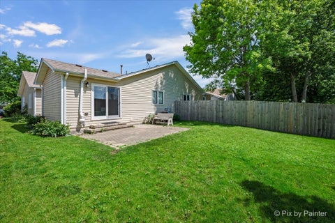 Tiny photo for 58 Silver Trail, North Aurora, IL 60542 (MLS # 12690022)