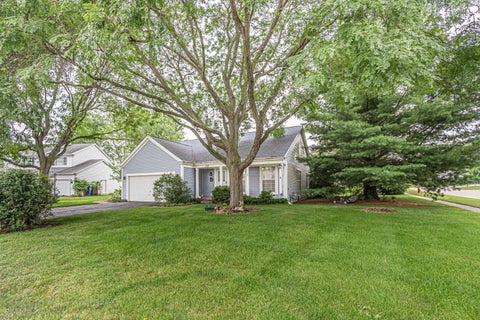 Tiny photo for 110 Port Cove CV, Carpentersville, IL 60110 (MLS # 12713343)