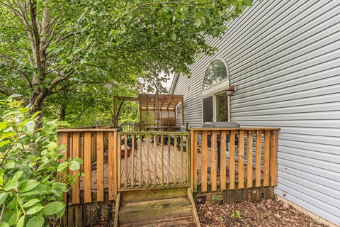 Tiny photo for 110 Port Cove CV, Carpentersville, IL 60110 (MLS # 12713343)