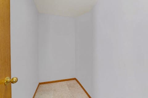 Tiny photo for 110 Port Cove CV, Carpentersville, IL 60110 (MLS # 12713343)