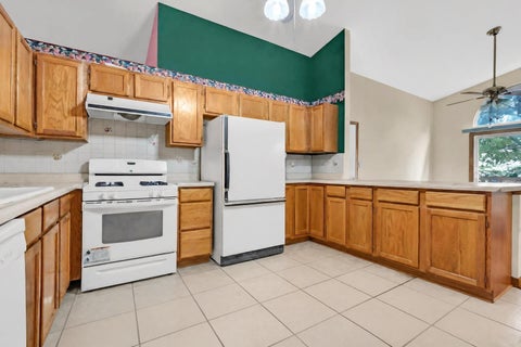 Tiny photo for 110 Port Cove CV, Carpentersville, IL 60110 (MLS # 12713343)