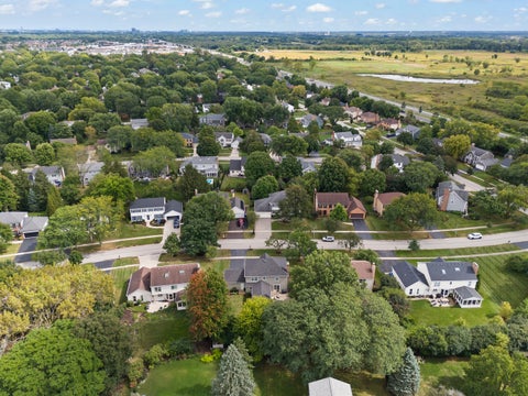 Tiny photo for 2042 Richton Drive, Wheaton, IL 60189 (MLS # 12546417)