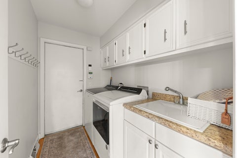 Tiny photo for 2042 Richton Drive, Wheaton, IL 60189 (MLS # 12546417)