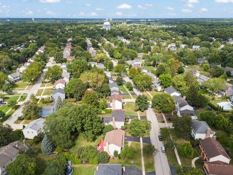 Tiny photo for 2042 Richton Drive, Wheaton, IL 60189 (MLS # 12546417)