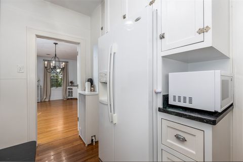 Tiny photo for 542 Chapel Street, Ottawa, IL 61350 (MLS # 12490497)