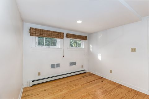 Tiny photo for 542 Chapel Street, Ottawa, IL 61350 (MLS # 12490497)