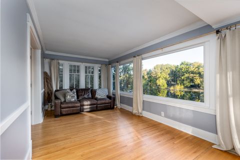Tiny photo for 542 Chapel Street, Ottawa, IL 61350 (MLS # 12490497)