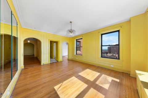 Tiny photo for 6935 S Crandon Avenue #8D, Chicago, IL 60649 (MLS # 12588210)