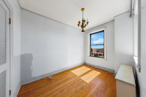 Tiny photo for 6935 S Crandon Avenue #8D, Chicago, IL 60649 (MLS # 12588210)