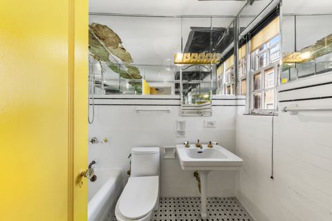 Tiny photo for 6935 S Crandon Avenue #8D, Chicago, IL 60649 (MLS # 12588210)