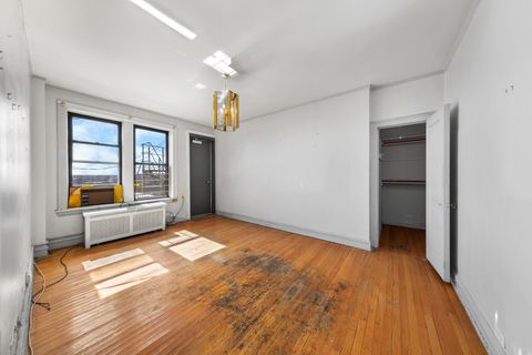 Tiny photo for 6935 S Crandon Avenue #8D, Chicago, IL 60649 (MLS # 12588210)