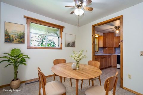 Tiny photo for 34835 N Long Avenue, Ingleside, IL 60041 (MLS # 12641873)