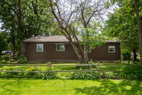 Tiny photo for 34835 N Long Avenue, Ingleside, IL 60041 (MLS # 12641873)