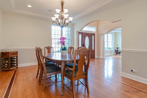 Tiny photo for 878 Writer Court, Vernon Hills, IL 60061 (MLS # 12646908)