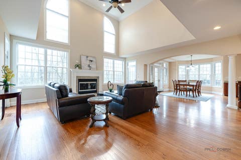 Tiny photo for 878 Writer Court, Vernon Hills, IL 60061 (MLS # 12646908)