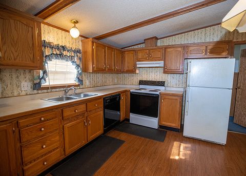 Tiny photo for 190 Schwartz Hill Lane, Vienna, IL 62995 (MLS # 12571886)