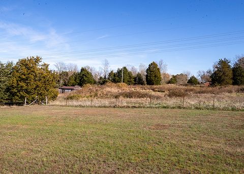 Tiny photo for 190 Schwartz Hill Lane, Vienna, IL 62995 (MLS # 12571886)