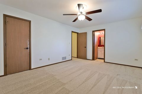 Tiny photo for 150 E Depot Street, Antioch, IL 60002 (MLS # 12501549)