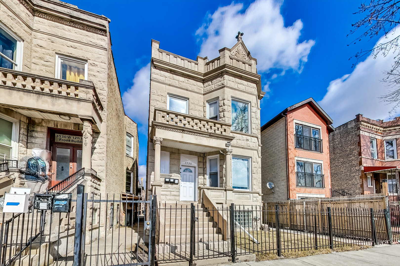 3528 W 12th Place 1
