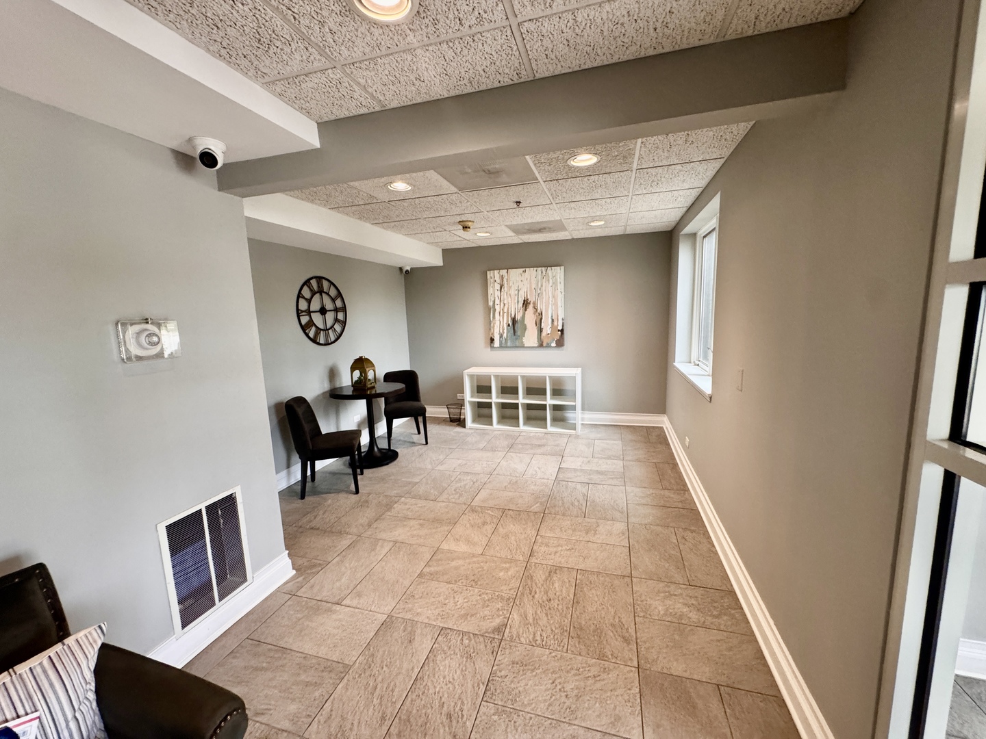 5 S Pine Street 403