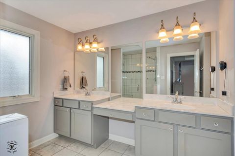 Tiny photo for 1973 Edgeview Drive, New Lenox, IL 60451 (MLS # 12634740)