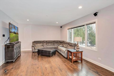 Tiny photo for 1973 Edgeview Drive, New Lenox, IL 60451 (MLS # 12634740)