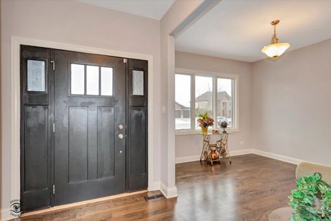 Tiny photo for 1973 Edgeview Drive, New Lenox, IL 60451 (MLS # 12634740)