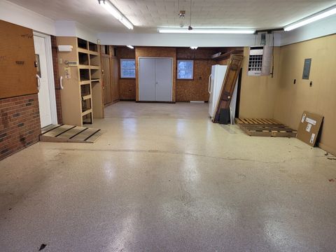 Tiny photo for 25 Wildwood Drive, Mt Vernon, IL 62864 (MLS # 12586713)