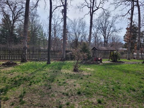 Tiny photo for 25 Wildwood Drive, Mt Vernon, IL 62864 (MLS # 12586713)