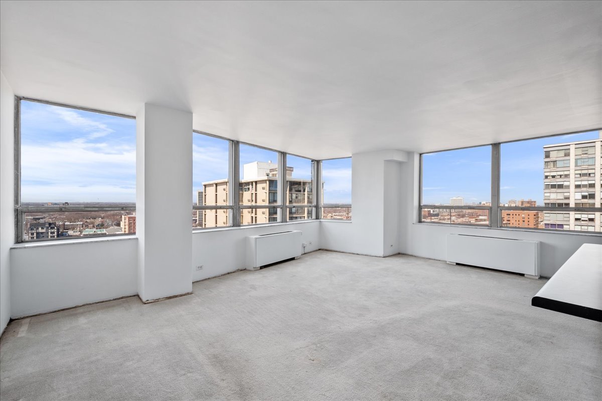 5701 N Sheridan Road 17B